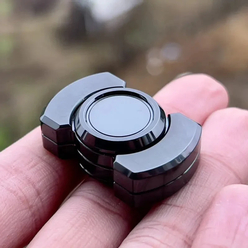 TripleFlow 3-in-1 Metal Fidget Spinner - Multi-Function EDC Focus Tool