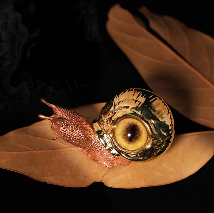 Cthulhu Eye Snail Figurine - Brass/Copper Desk Sculpture