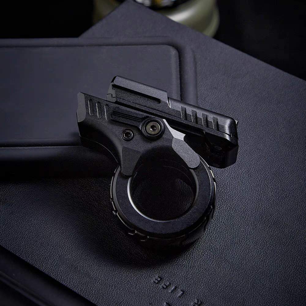 Stress Blaster Fidget Toy - Aluminum Alloy Mecha Gear Ring Spinner