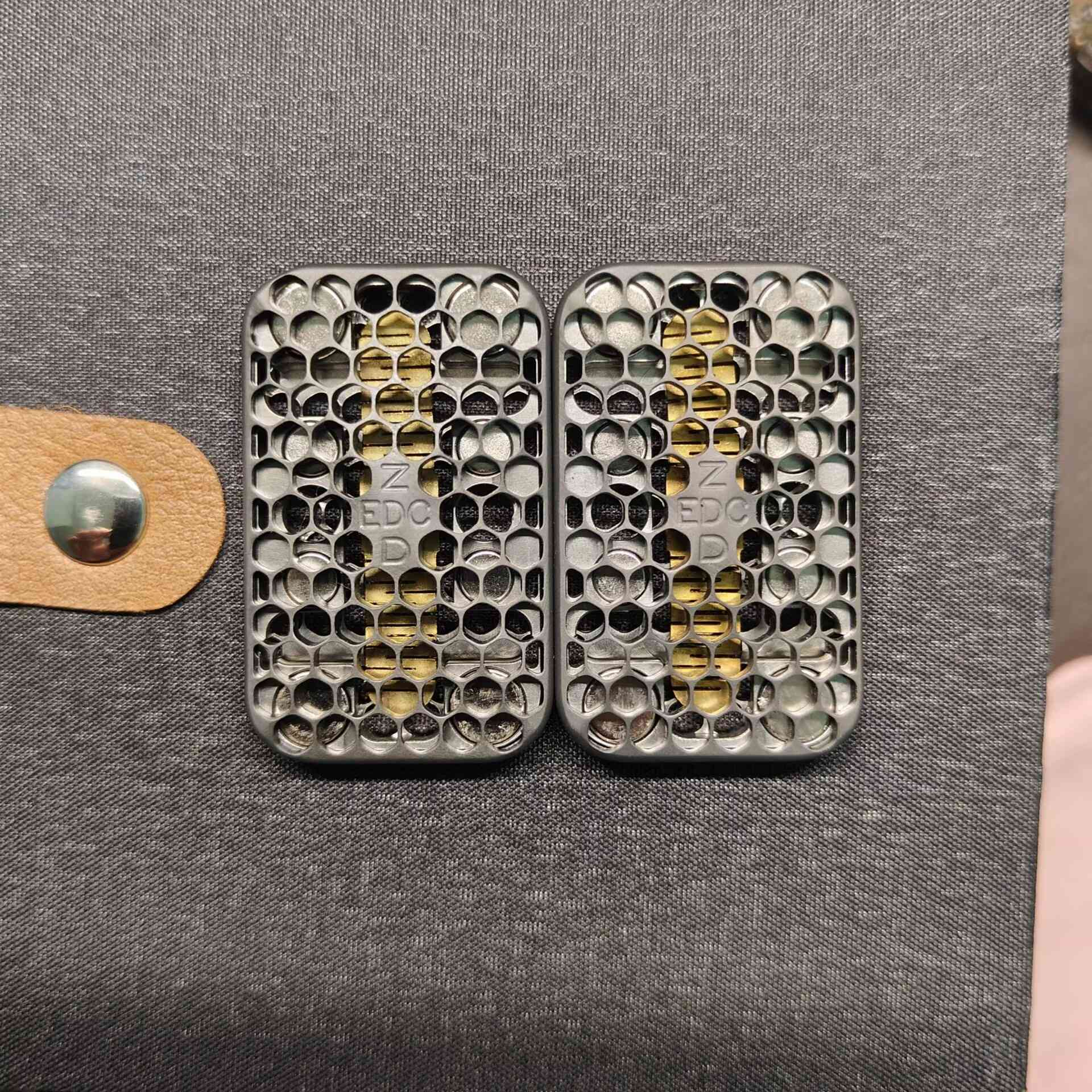 Fidget Slider Zirconium Infinite Vibration Feedback 40g - ZD Hollow Mechanical Brass Spring EDC