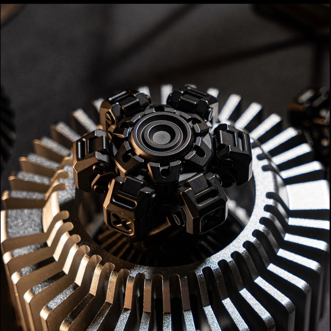 Mecha City X Heavy-Mech Fidget Toy - Dual Armor Deploy EDC