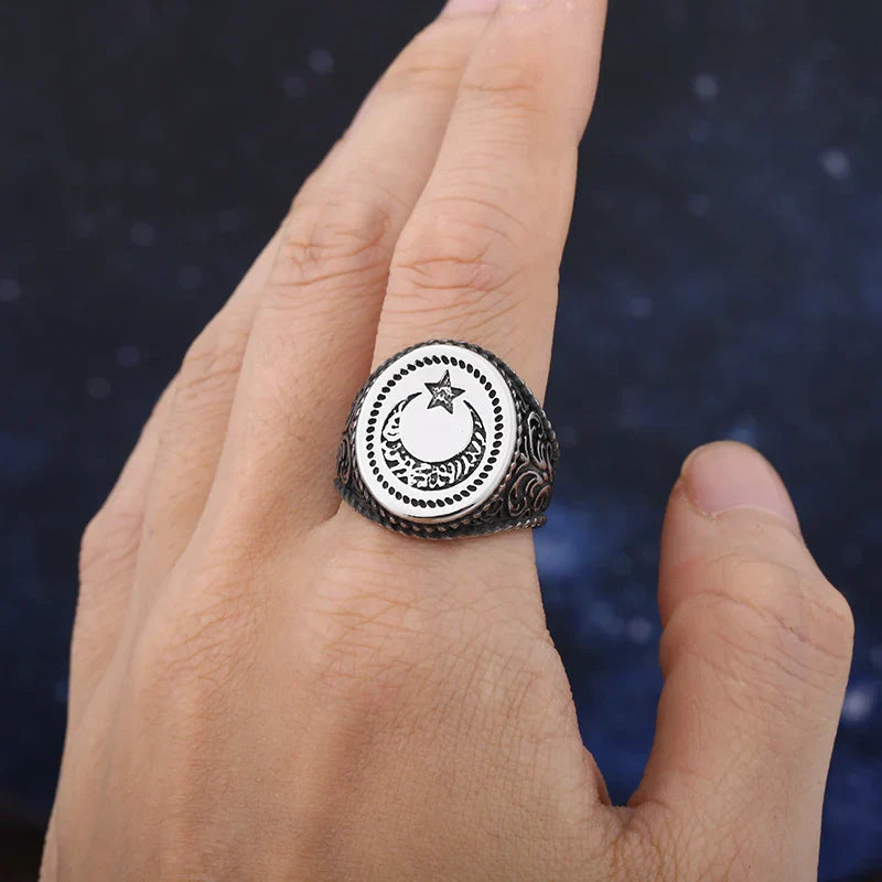 Moon Ring – Nightfall Eclipse Star Gothic Punk Celestial Statement