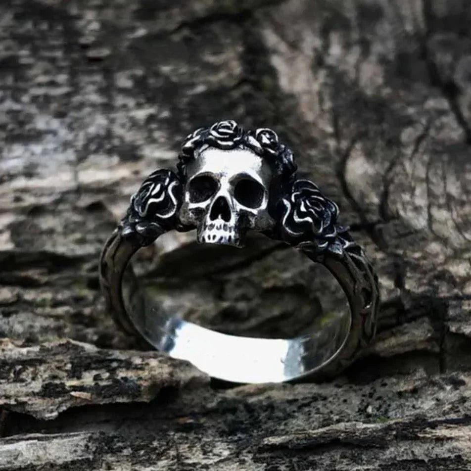 Skull Ring – Thorned Rose Gothic Celtic Punk Biker Statement