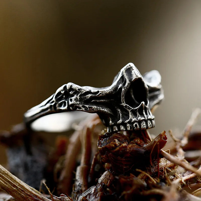 Punk Ring – Gothic Skull Nasal Bones Biker Hip Hop Dark Statement