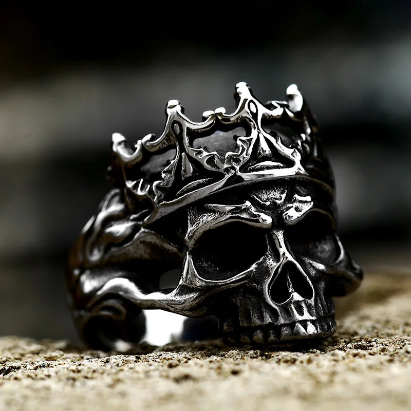 Skull Ring – Gothic Crown King Biker Punk Dark Statement
