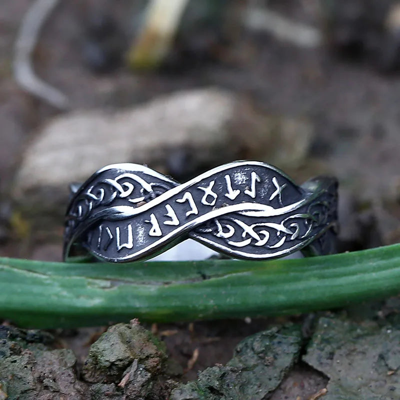 Viking Rune Ring 316L Stainless Steel – Intertwined Odin Norse Gothic Band
