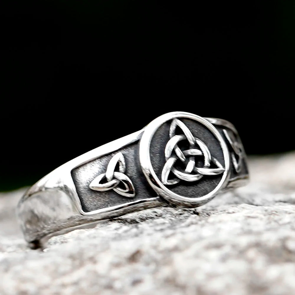 Celtic Ring – Enchanted Witch Knot 316L Stainless Steel Wiccan Gothic Amulet Ring for Men Women