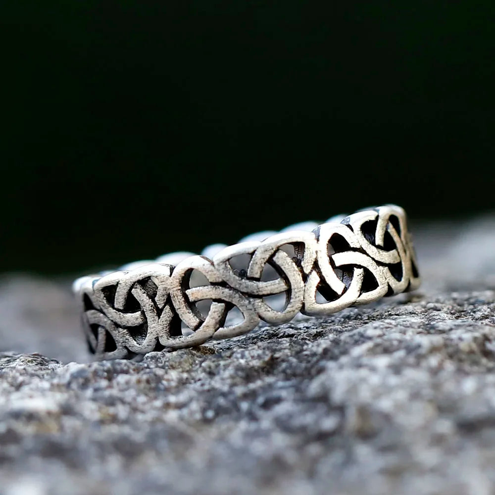 Celtic Knot Ring – Viking Eternity Norse Gothic Band
