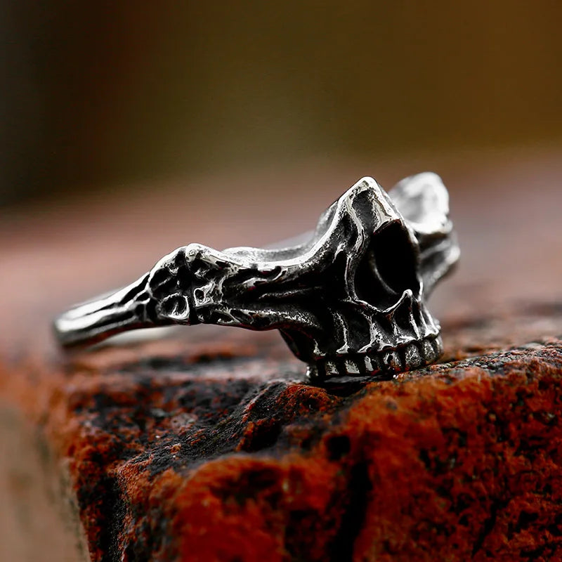 Punk Ring – Gothic Skull Nasal Bones Biker Hip Hop Dark Statement
