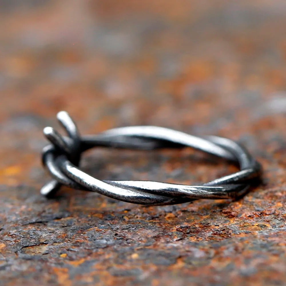 Gothic Ring – Barbed Wire Spike Punk Biker Vintage Dark Statement