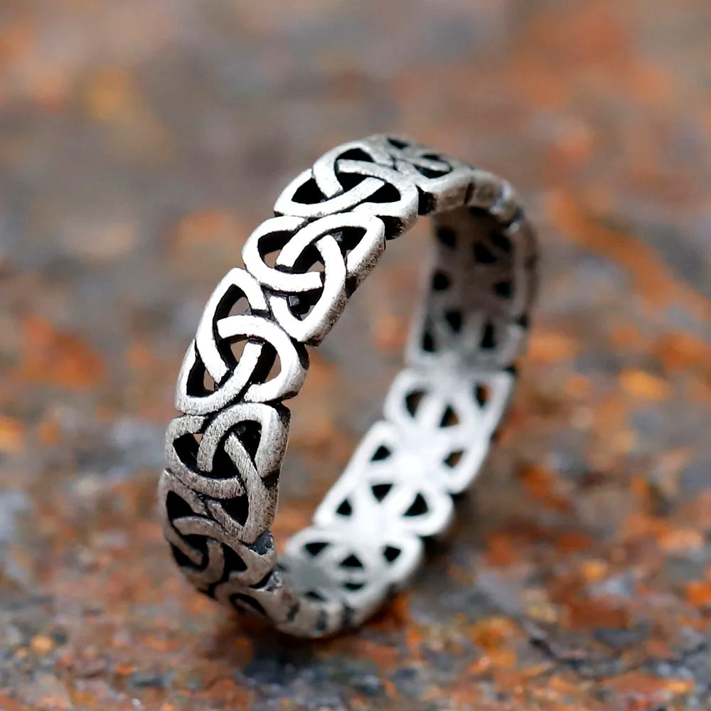 Celtic Knot Ring – Viking Eternity Norse Gothic Band