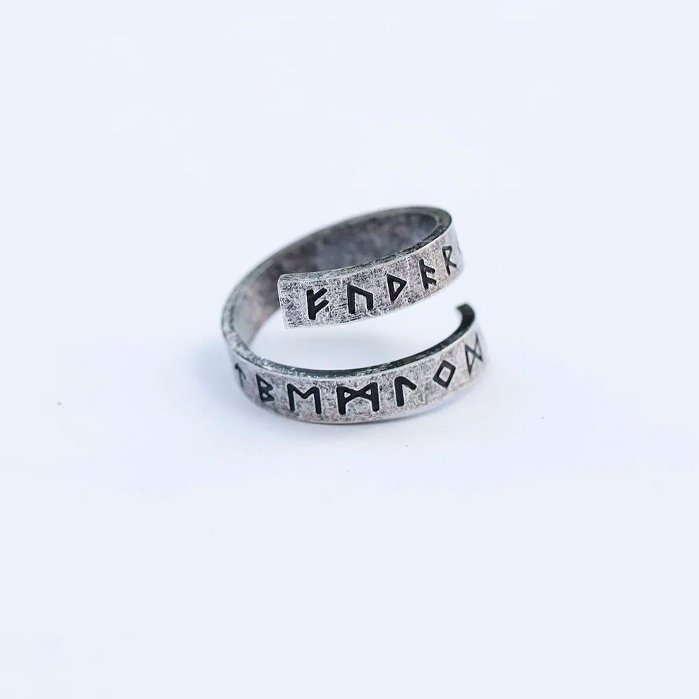 Statement Ring – Gothic Viking Rune Rotating Spinner Punk Retro