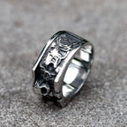 Gothic Skull Ring – Roses Punk Vintage Dark Statement for Alternative Styling, Collecting detail image - detail view 3