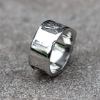 Gothic Skull Ring – Roses Punk Vintage Dark Statement for Alternative Styling, Collecting detail image - detail view 4