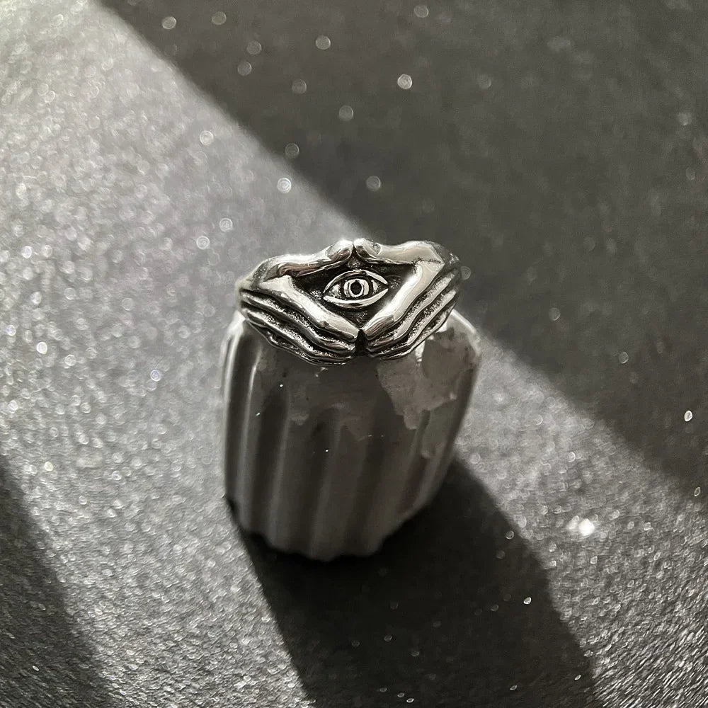 Gothic Statement Ring – Eye with Omnisight Guardian Peace Vintage Punk detail image - detail view 6
