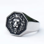 Gothic Statement Ring – Tiger with Savage 3D Head Punk Biker Gold Steel detail image - detail view 4