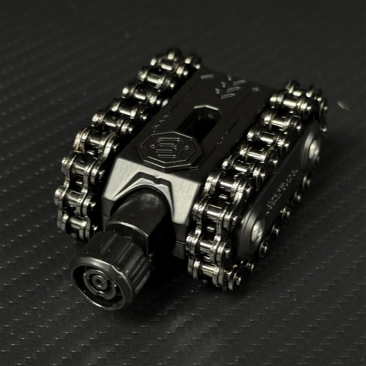 Metal Fidget Toy – Sphere Tank Roller Design Alloy Rotating Mechanism Stress Relief EDC detail image