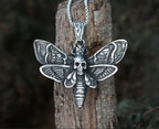 Skull Moth Necklace – Gothic with Dead Head Pendant Dark Statement Jewelry detail image - detail view 5