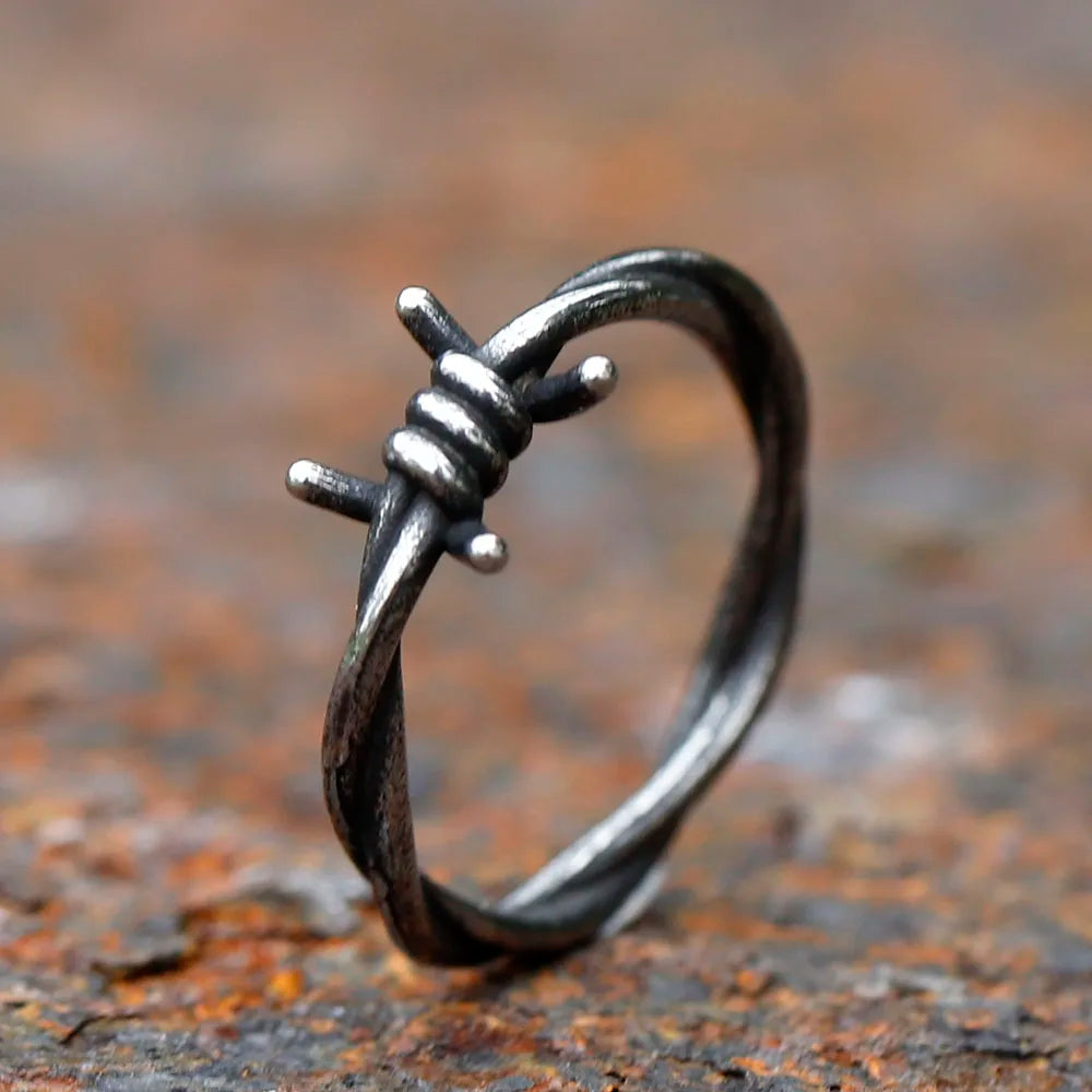 Gothic Ring – Barbed Wire Spike Punk Biker Vintage Dark Statement